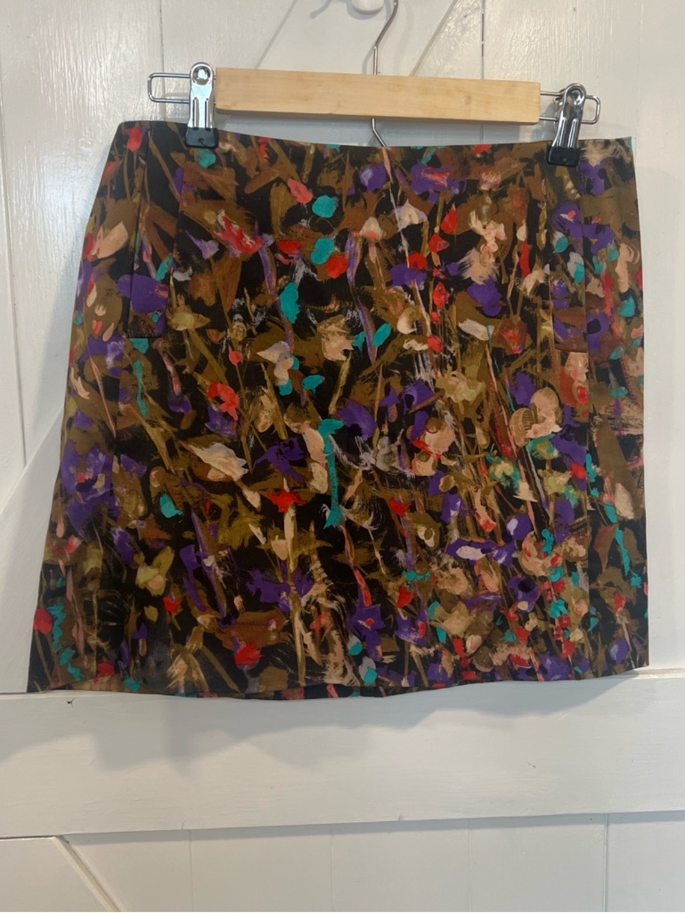 J. Crew Mini Skirt in Black with Purple, Teal & Red Floral Print Size 2